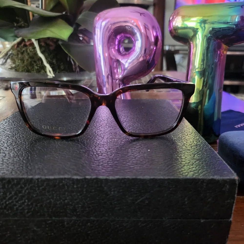 Gucci Rectangular optical frame with case and dust bag